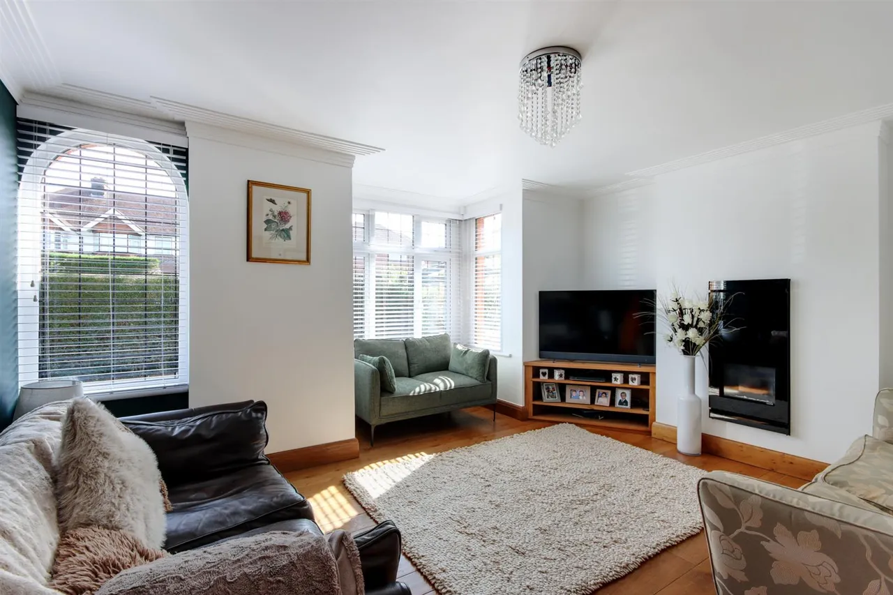 Tonbridge Road, Hildenborough, photo 2