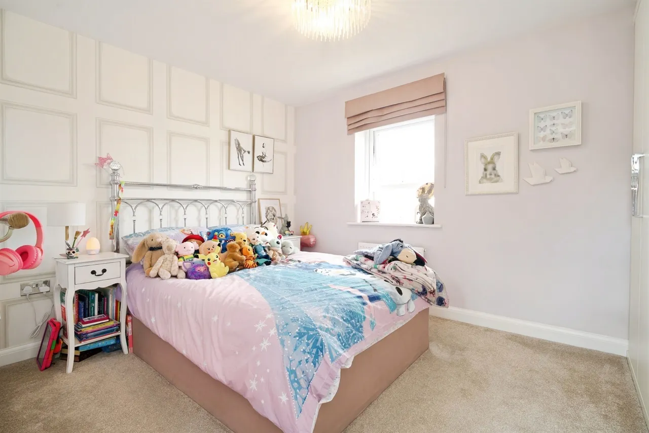 Oriel Drive, Royston, Barnsley, photo 11