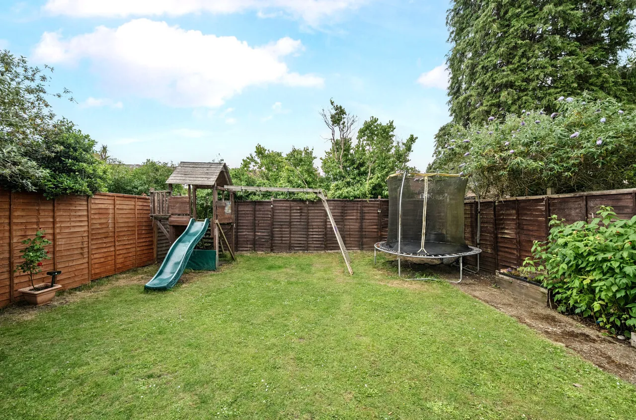 Hornbeam Road, Guildford, GU1, photo 5