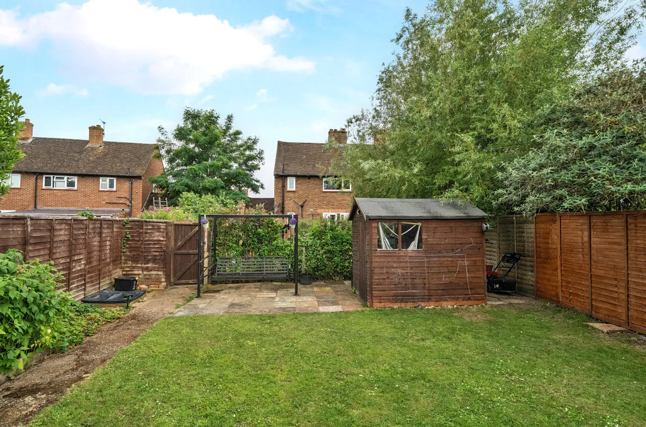 Hornbeam Road, Guildford, GU1, photo 6
