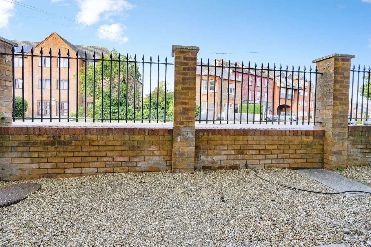 Alexandra Road, Hemel Hempstead, HP2, photo 10