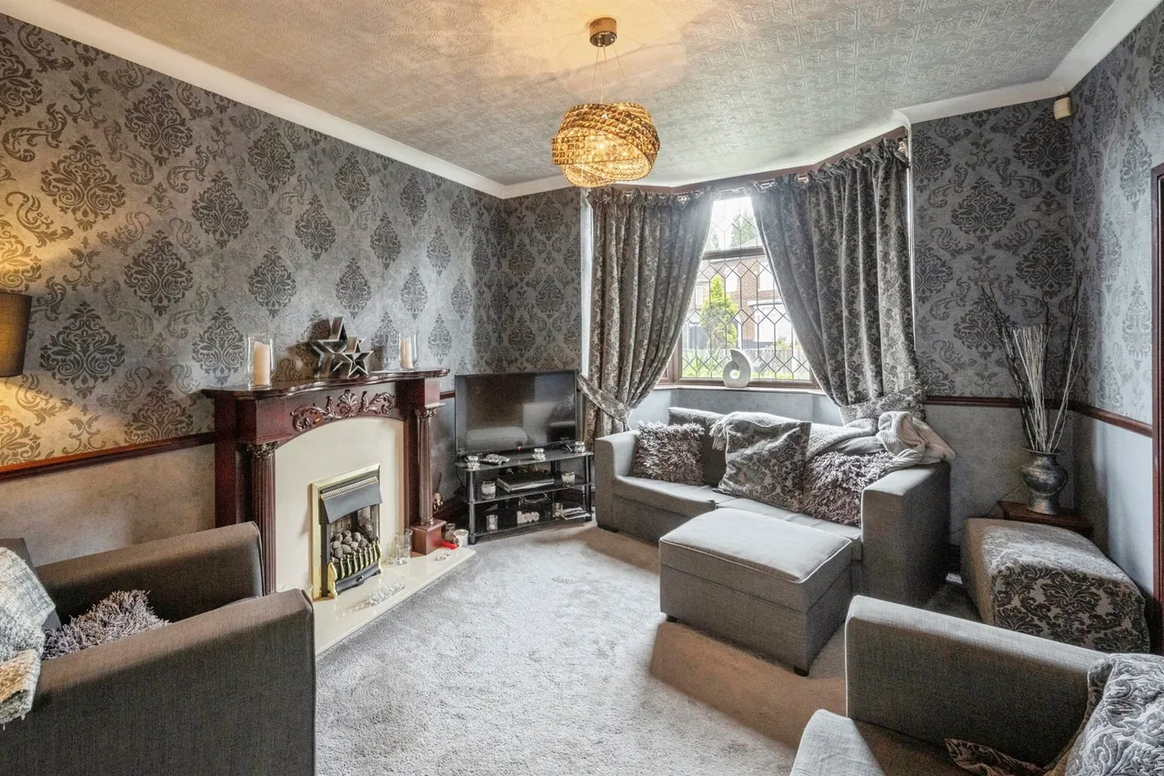 Warwick Road, SCUNTHORPE, photo 4