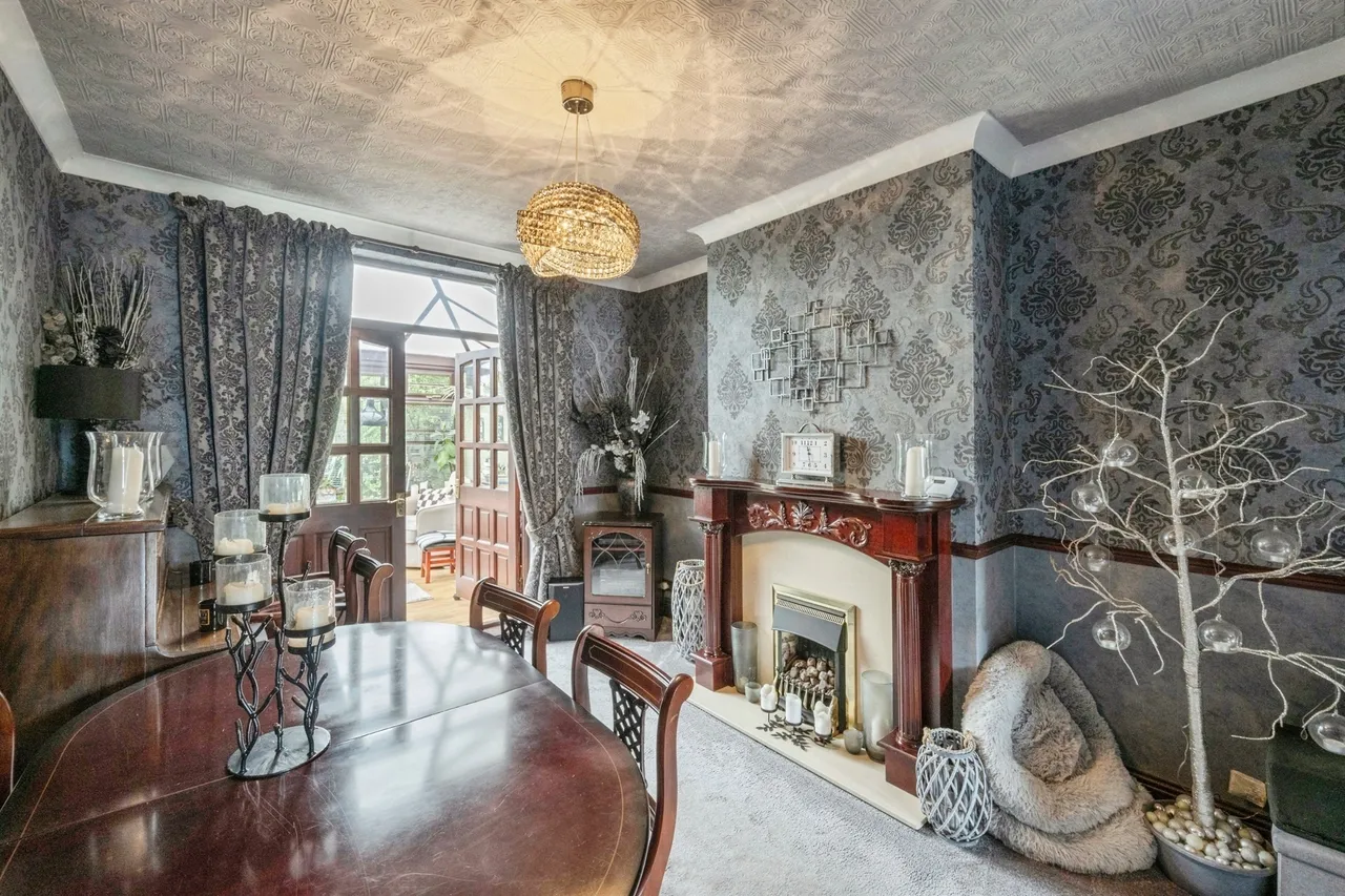 Warwick Road, SCUNTHORPE, photo 6