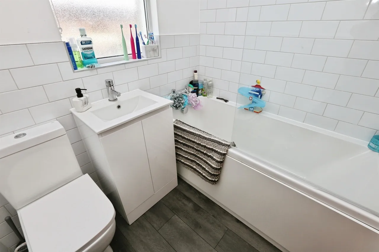 Albemarle Avenue, Gosport, photo 6
