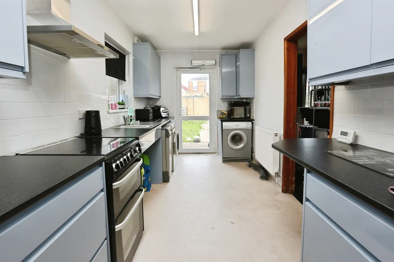 Albemarle Avenue, Gosport, photo 8