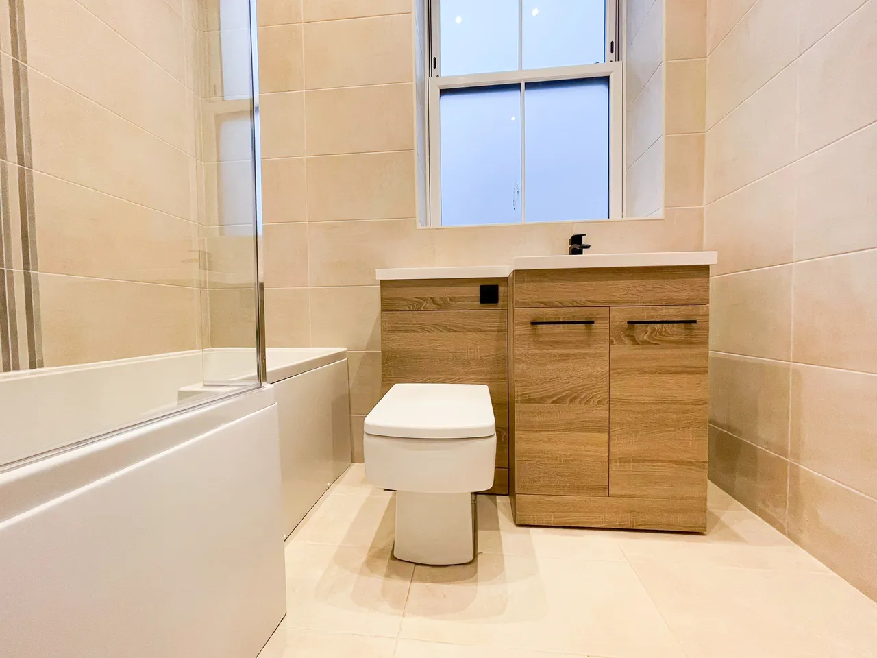 Mill Pool Close, Woodley, SK6, photo 17