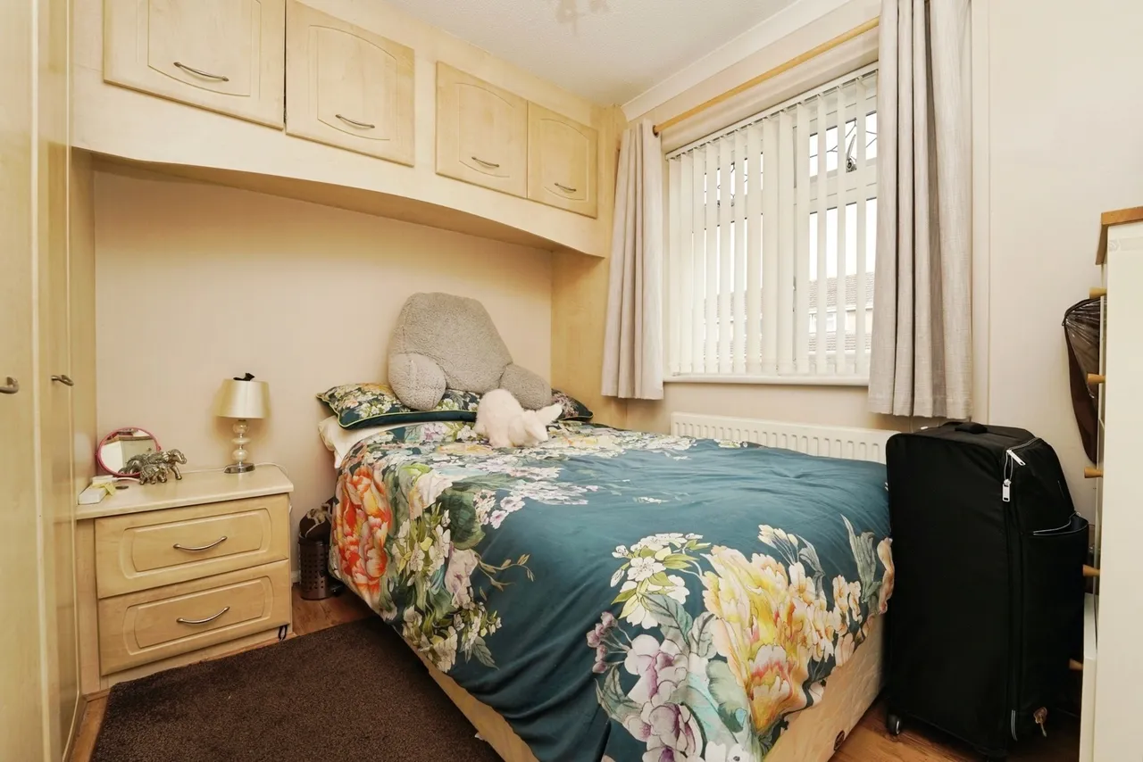 The Lawns, Abbeydale, Gloucester, Gloucestershire, GL4, photo 12