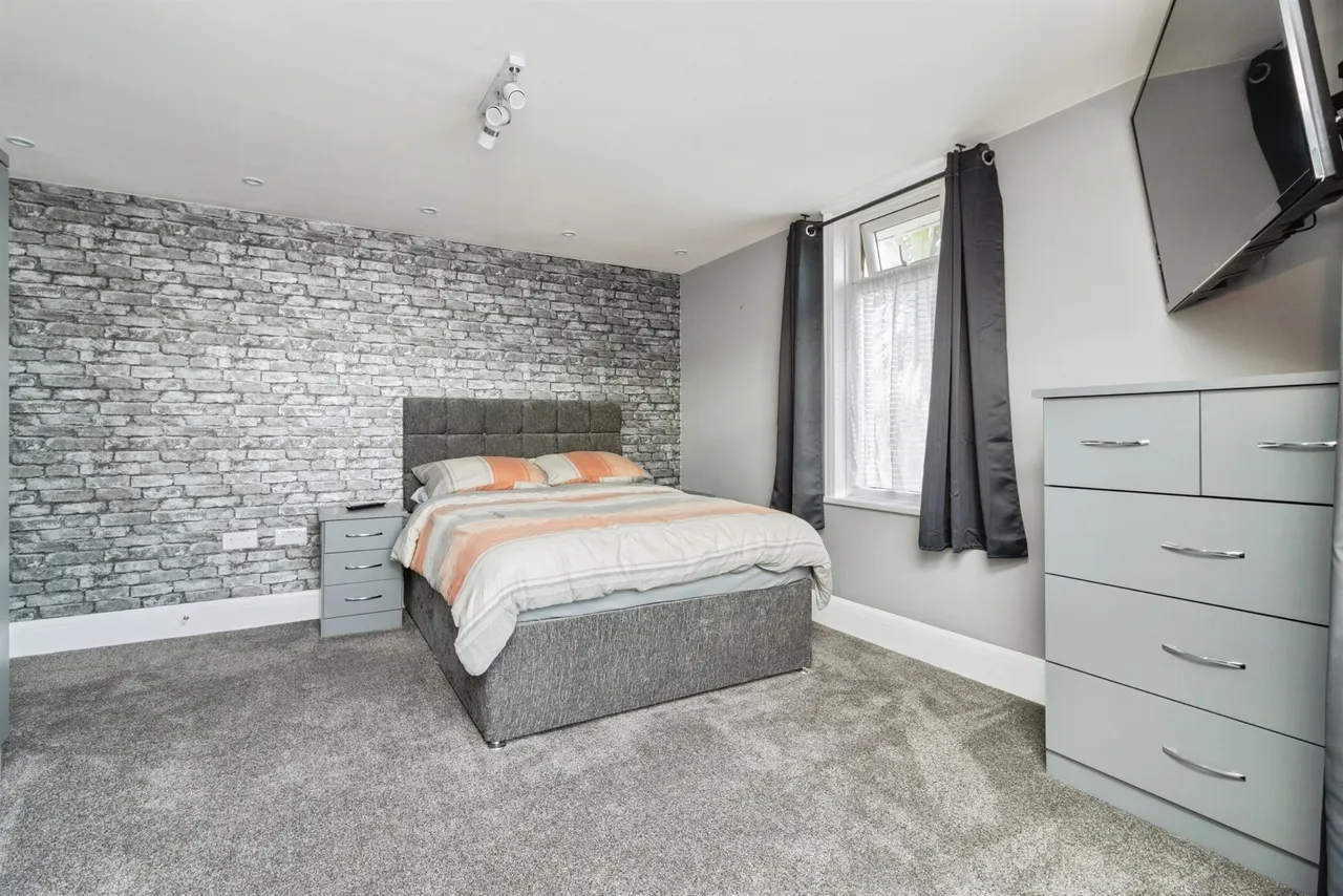 Barnfield Road, Paignton, photo 6