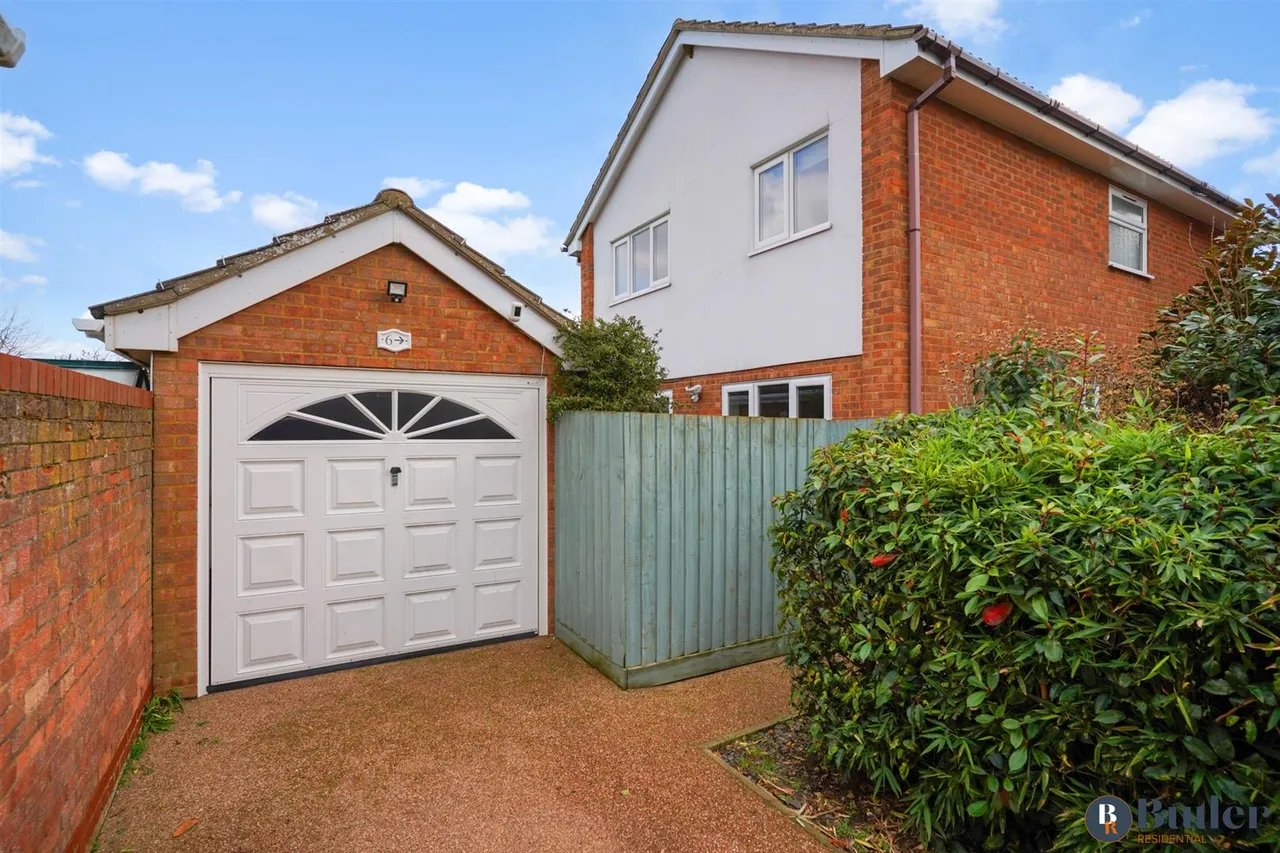 Town Orchard, St. Neots, PE19, photo 60