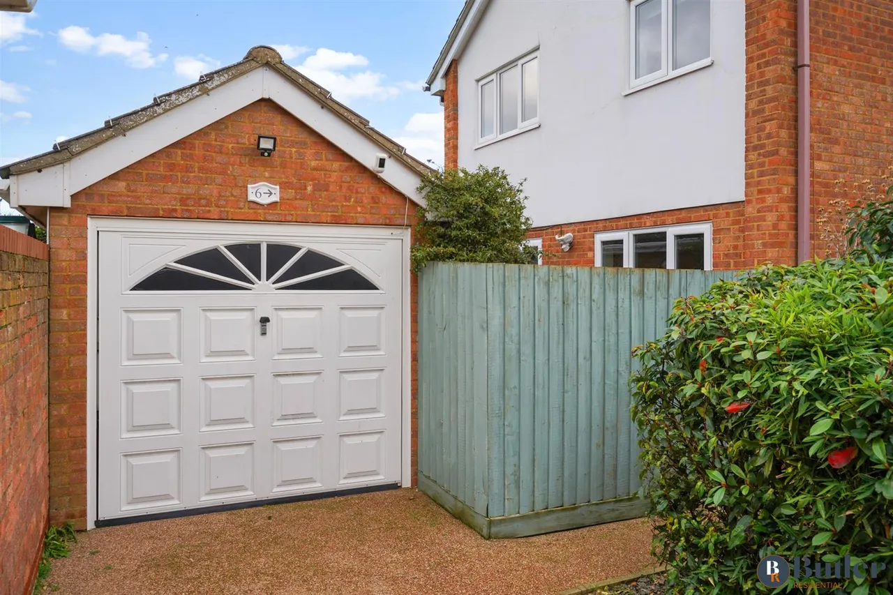 Town Orchard, St. Neots, PE19, photo 50