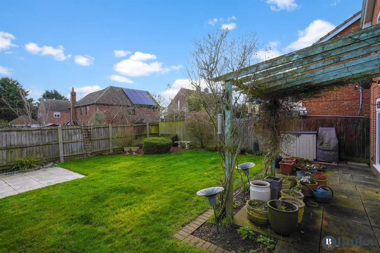 Town Orchard, St. Neots, PE19, photo 106