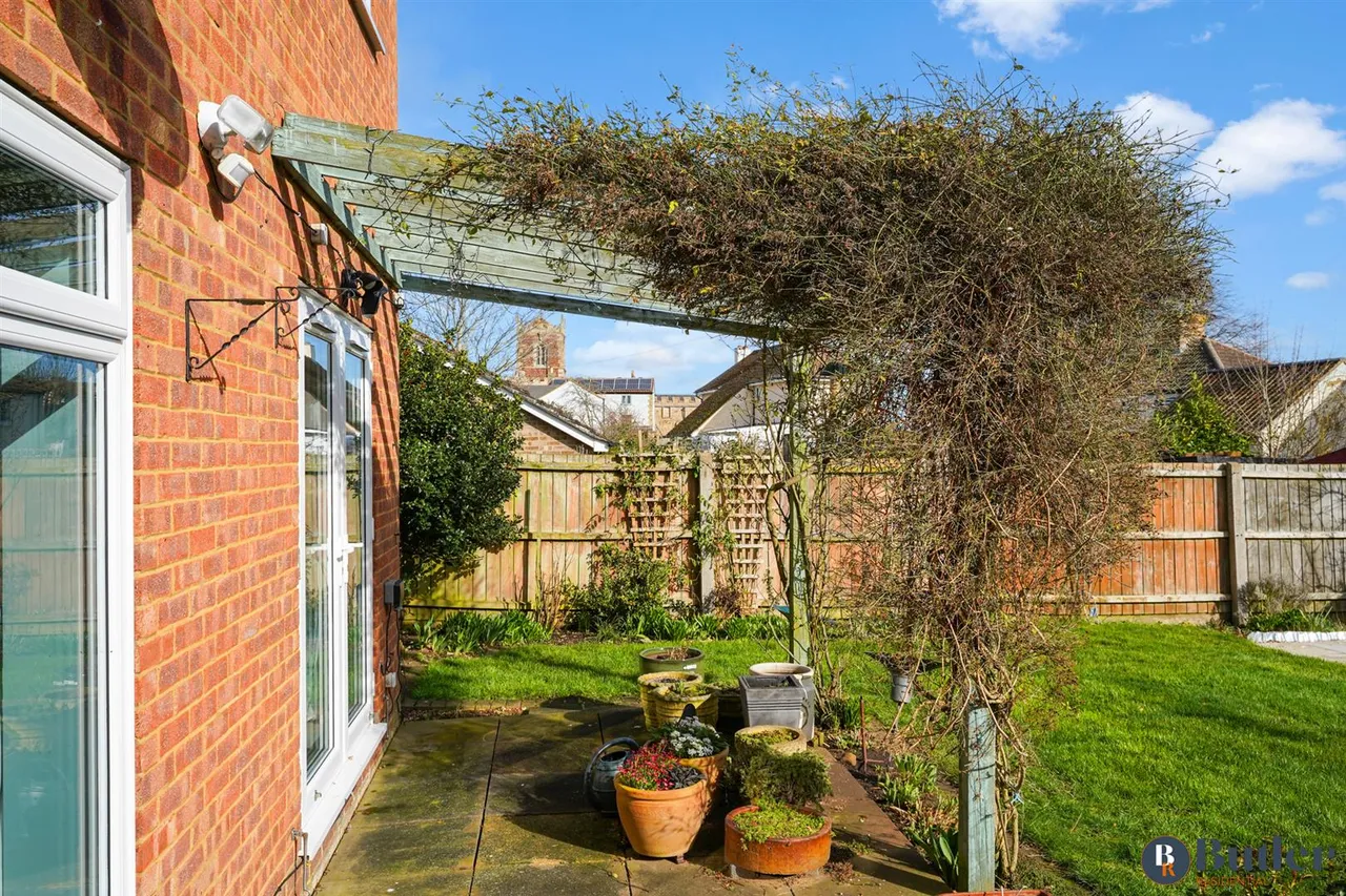 Town Orchard, St. Neots, PE19, photo 44