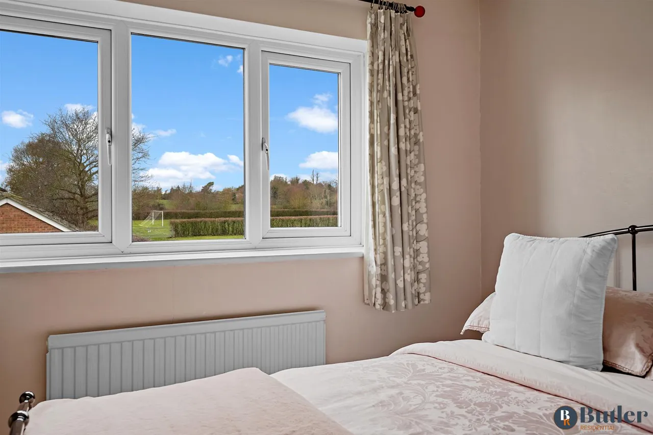 Town Orchard, St. Neots, PE19, photo 33