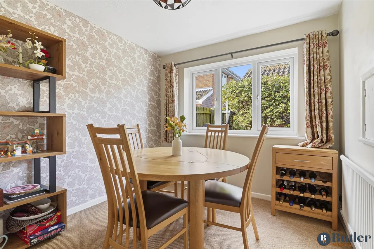Town Orchard, St. Neots, PE19, photo 81