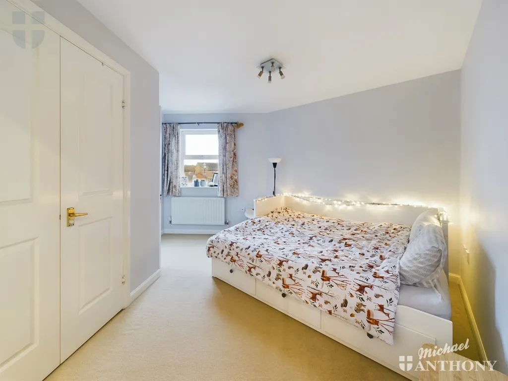Kingsgate, Aylesbury, HP19, photo 6