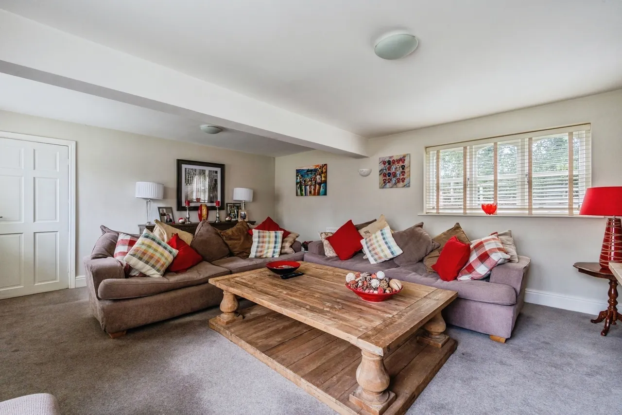 Oak Road, Mottram St. Andrew, Macclesfield, SK10, photo 5