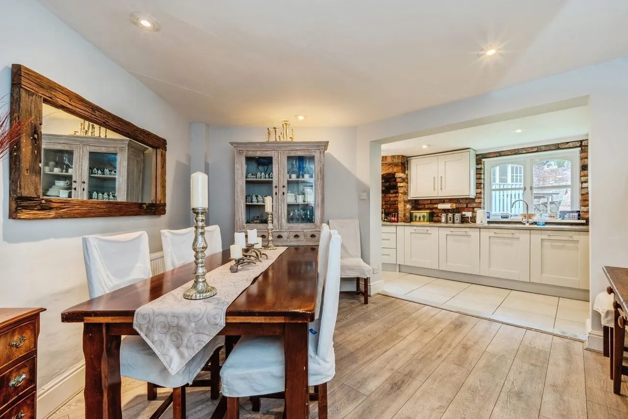 Oak Road, Mottram St. Andrew, Macclesfield, SK10, photo 3