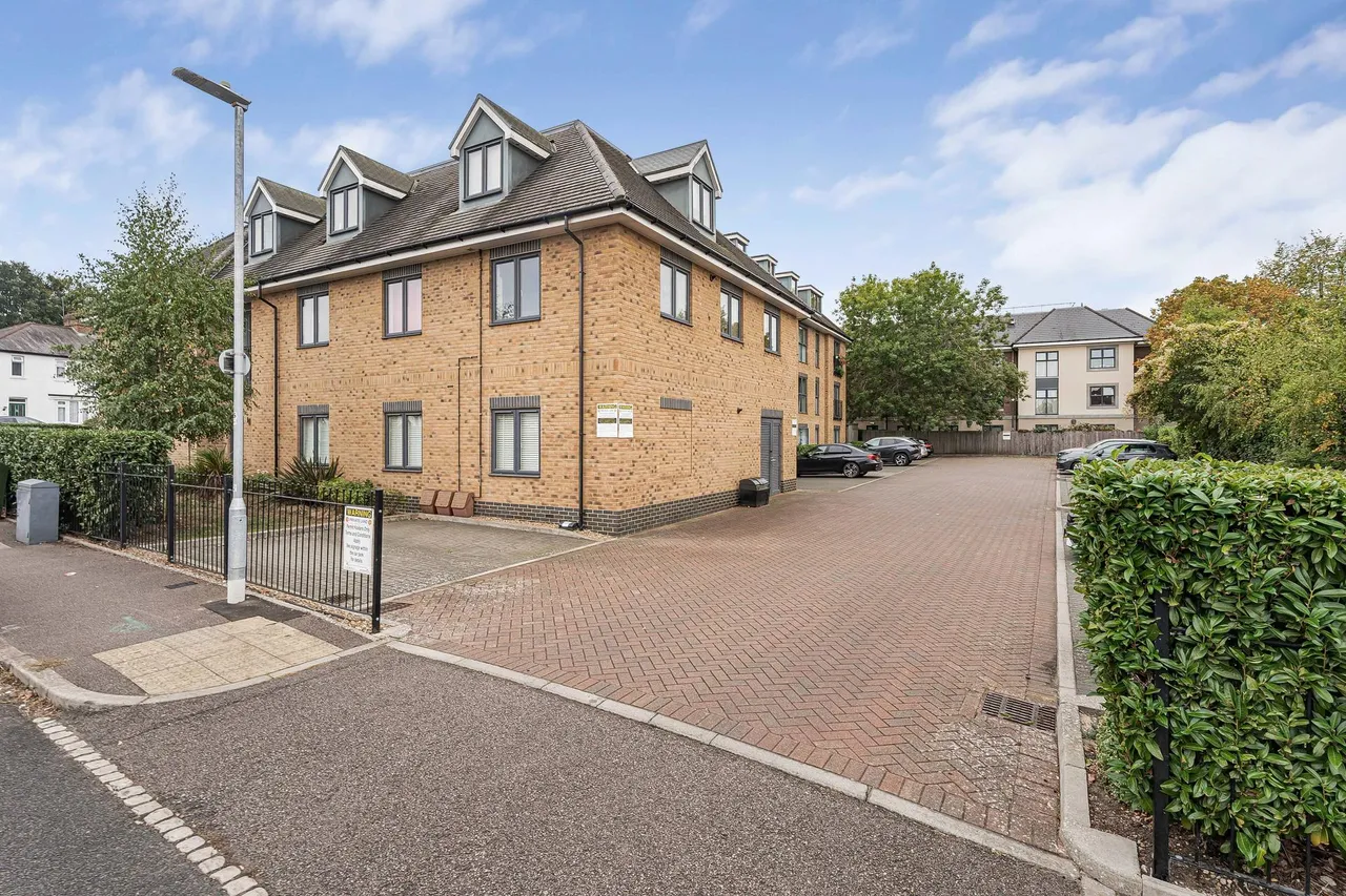 Roland Street, St Albans, AL1, photo 13
