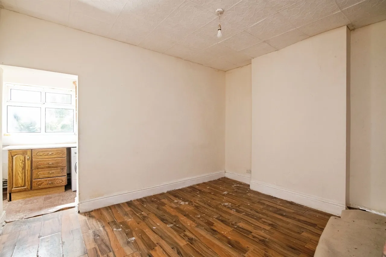 New Swan Lane, West Bromwich, photo 5