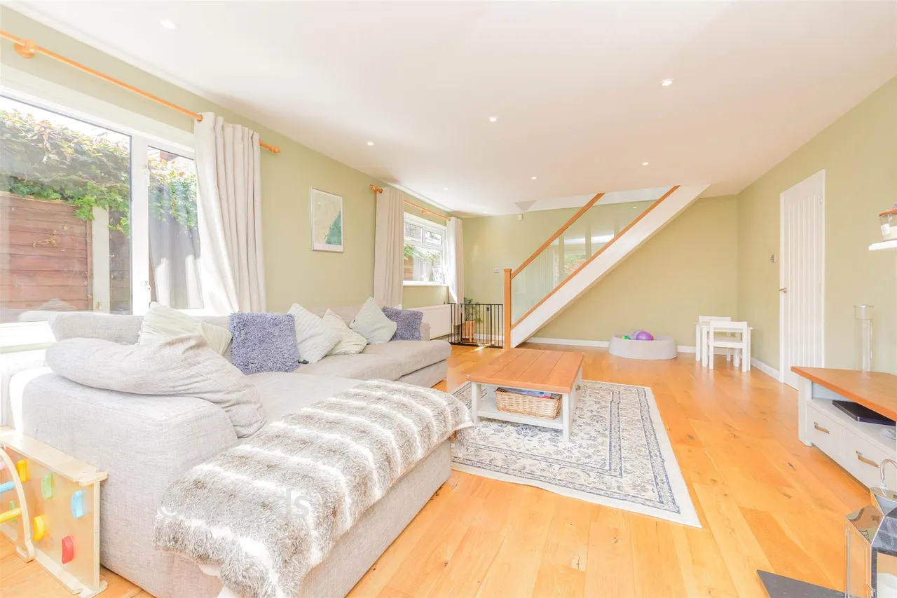 Whitepost Lane, Culverstone, DA13, photo 4