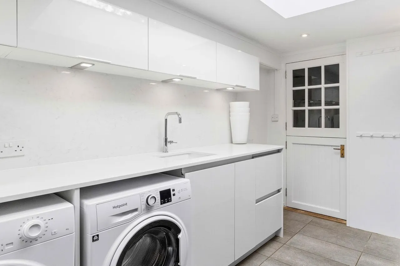 Chalkwell Esplanade, Westcliff-On-Sea, photo 50