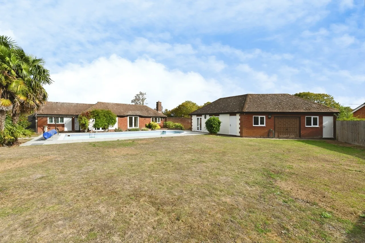 Great Tey Road, Little Tey, CO6, photo 25
