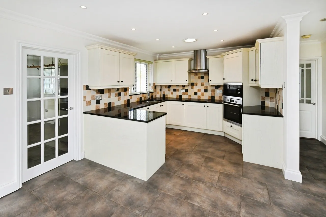 Great Tey Road, Little Tey, CO6, photo 4
