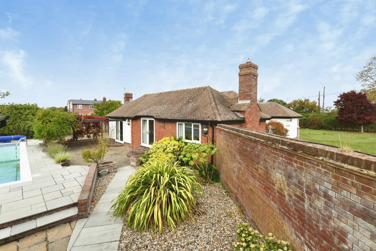 Great Tey Road, Little Tey, CO6, photo 31