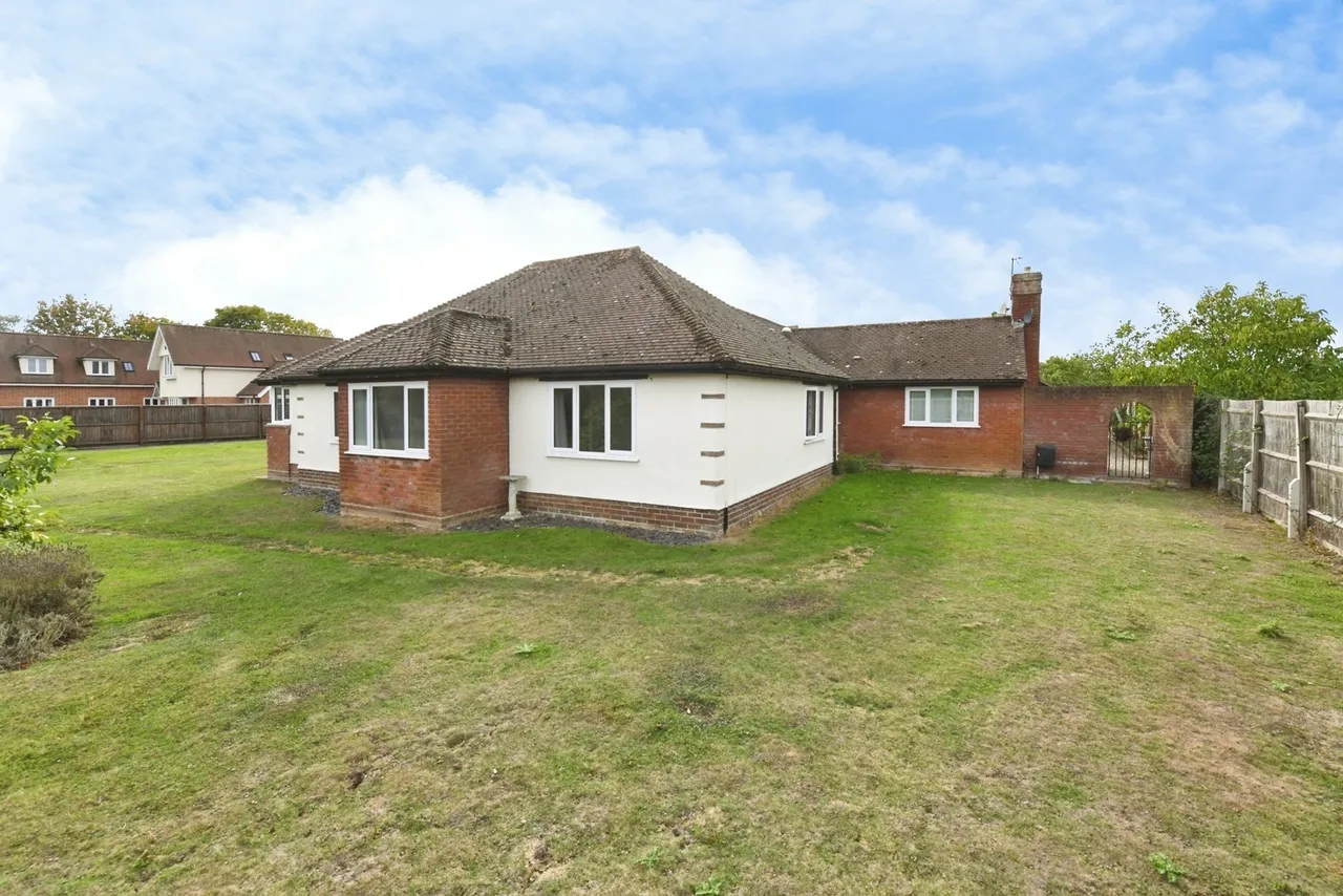 Great Tey Road, Little Tey, CO6, photo 35