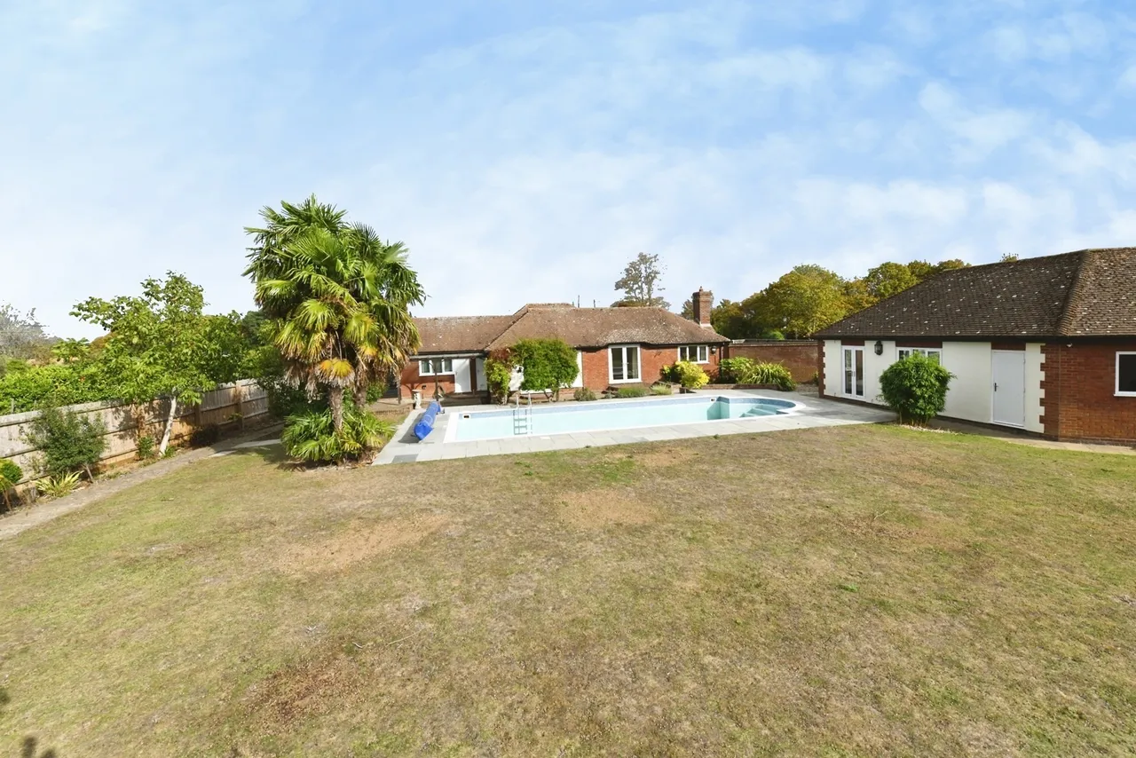 Great Tey Road, Little Tey, CO6, photo 27