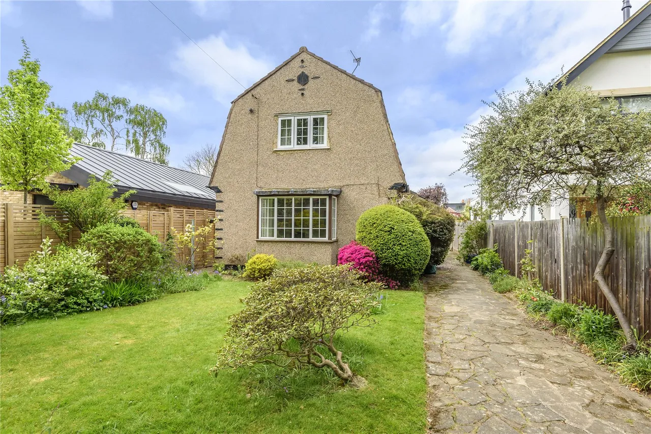 Wensleydale Road, Hampton, TW12 2LP, photo 10