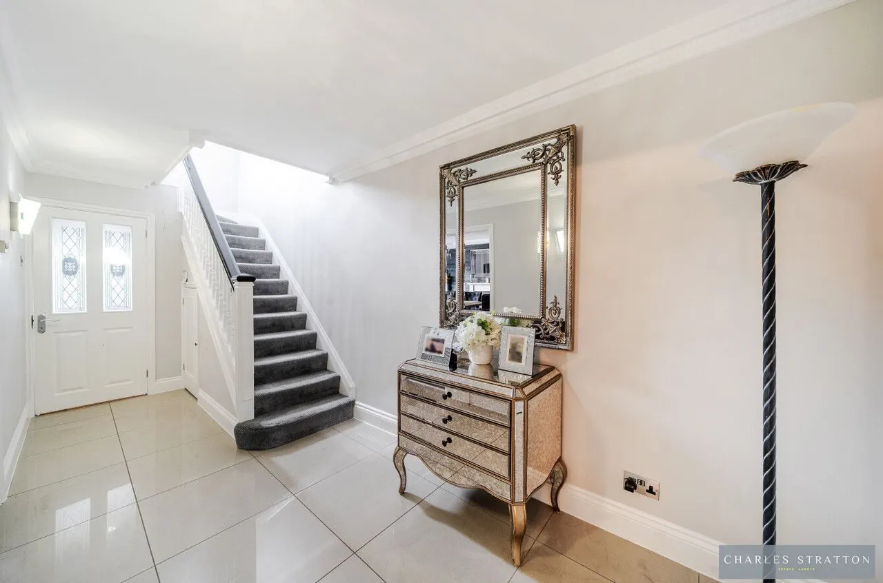 Brook Road, Romford, Essex, RM2 5QT, photo 5