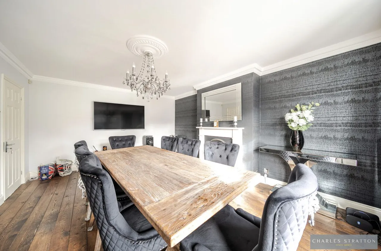 Brook Road, Romford, Essex, RM2 5QT, photo 12