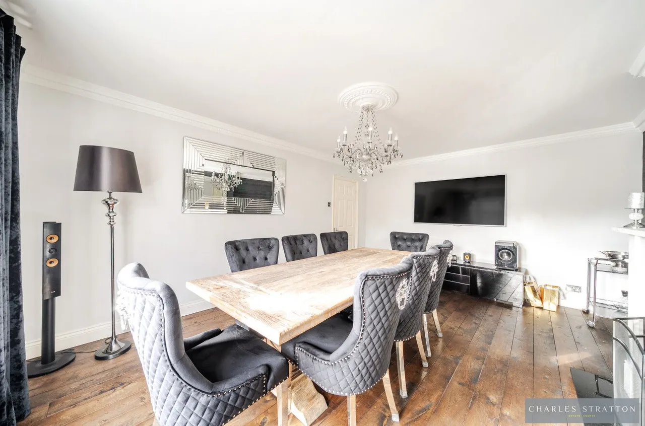 Brook Road, Romford, Essex, RM2 5QT, photo 13