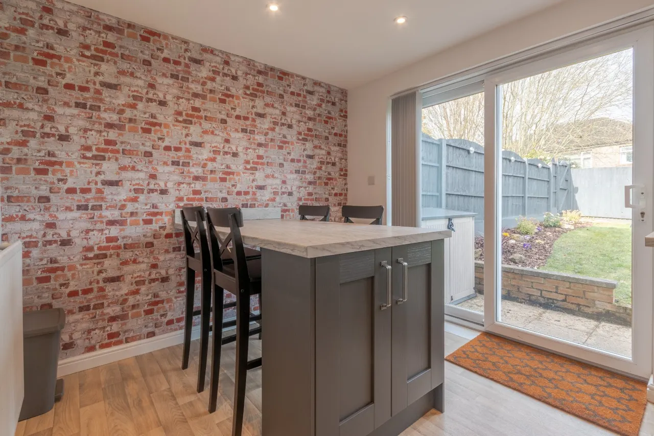 Hornbeam Close, Bradford, BD15, photo 5