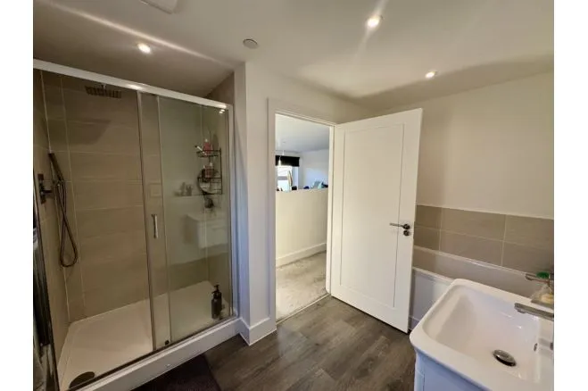 Lake Avenue, Camberley, GU16, photo 18
