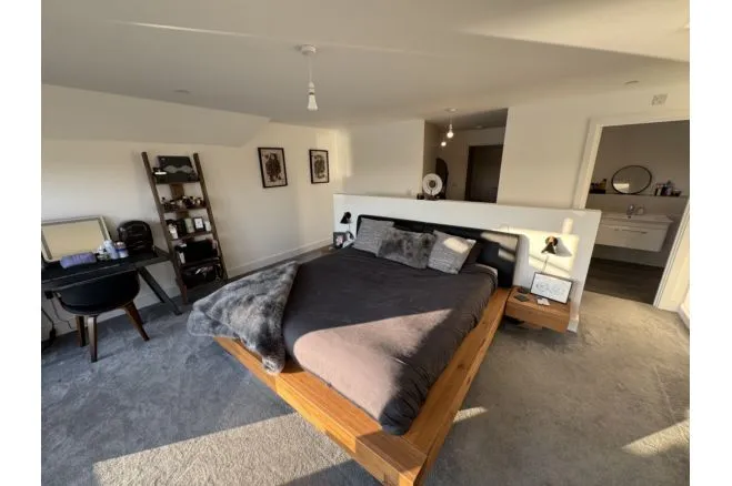 Lake Avenue, Camberley, GU16, photo 11