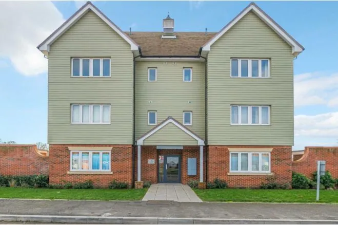 Lake Avenue, Camberley, GU16, photo 22