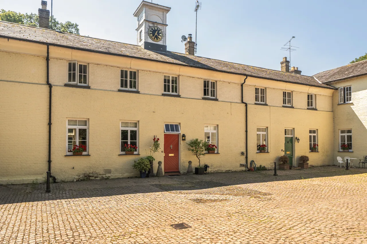 2 bed house for sale, Stratton Park, Micheldever, SO21