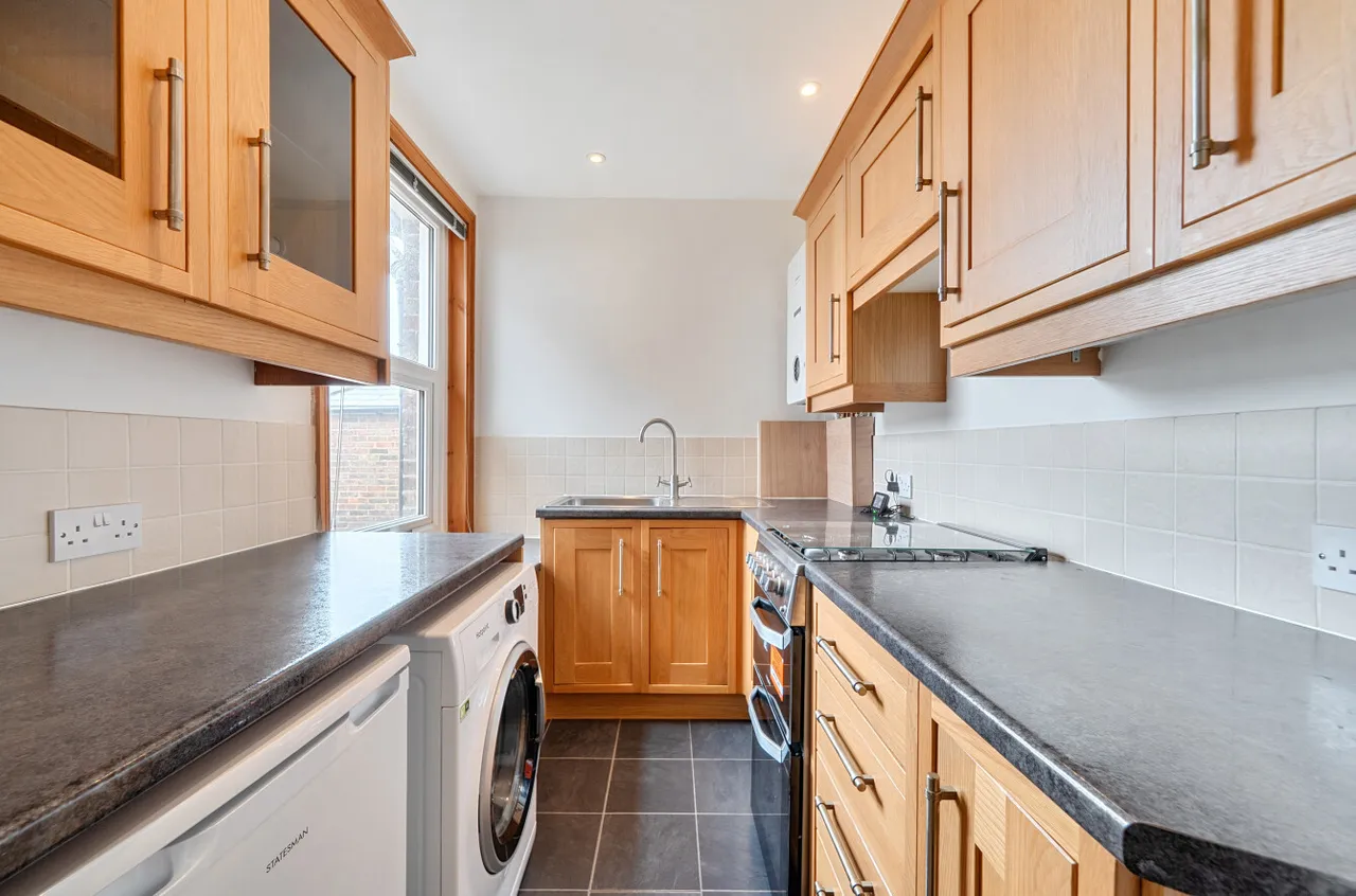 George Road, Godalming, GU7, photo 11