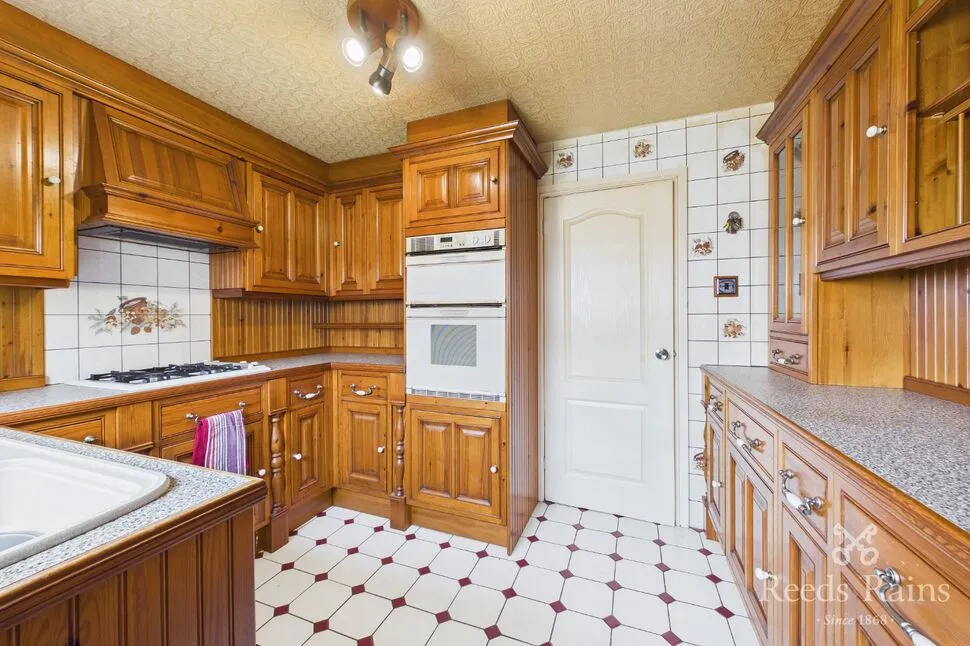 Hall Croft, Normanton, WF6, photo 7