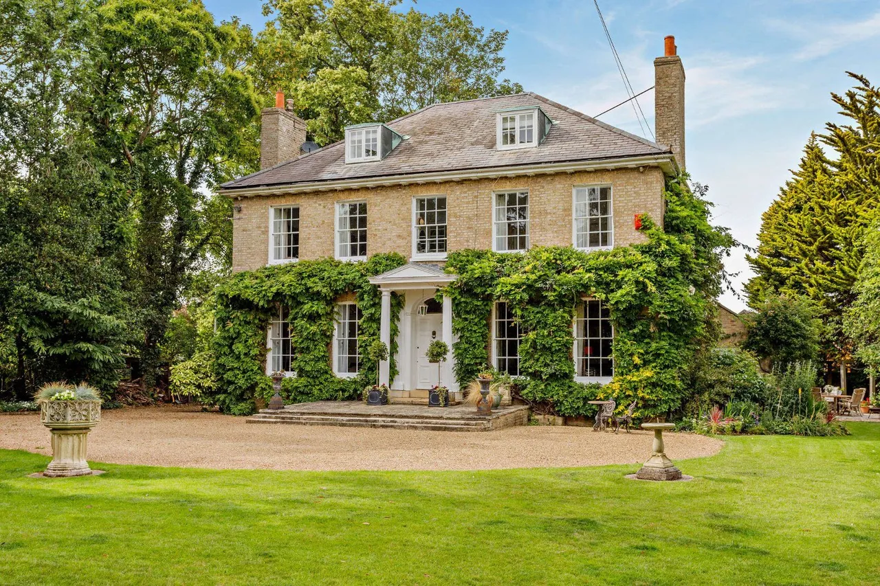 5 bed house for sale, Church Street, Fenstanton, PE28