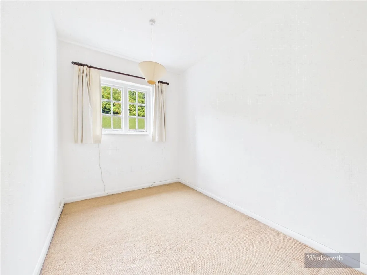 Oatlands Chase, Weybridge, KT13, photo 7
