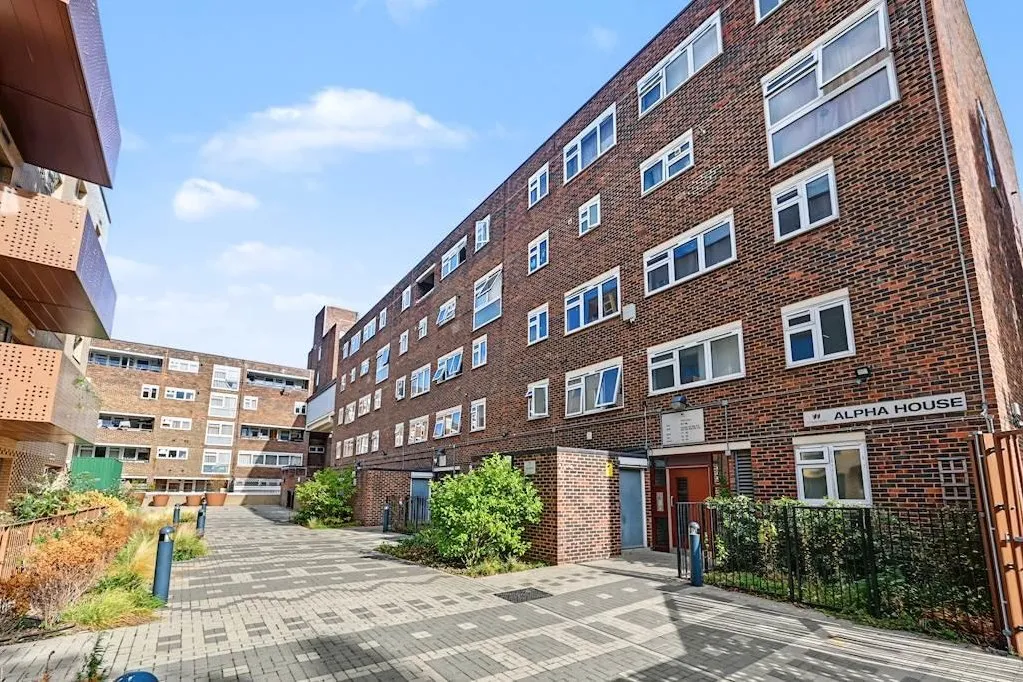 1 bed flat for sale, Ashbridge Street, London