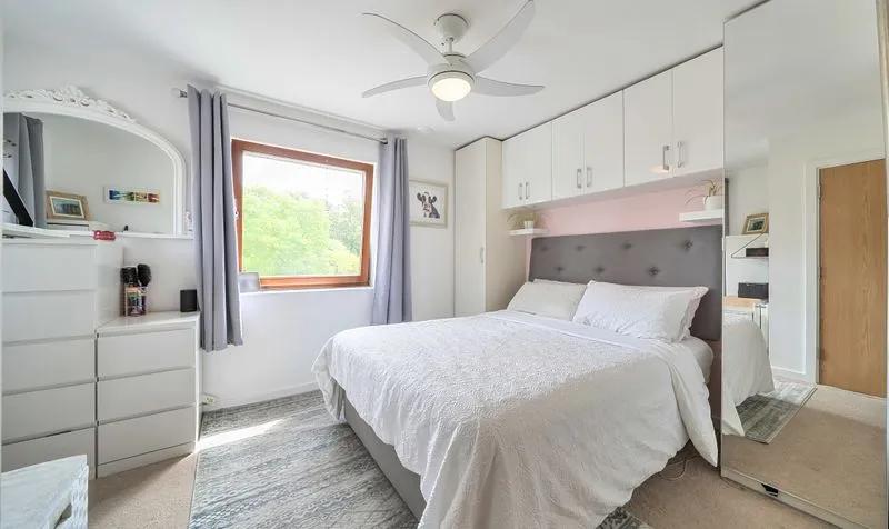 Pelman Way, Epsom, KT19, photo 10
