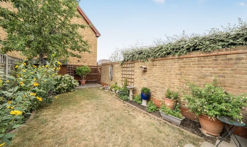 Pelman Way, Epsom, KT19, photo 16