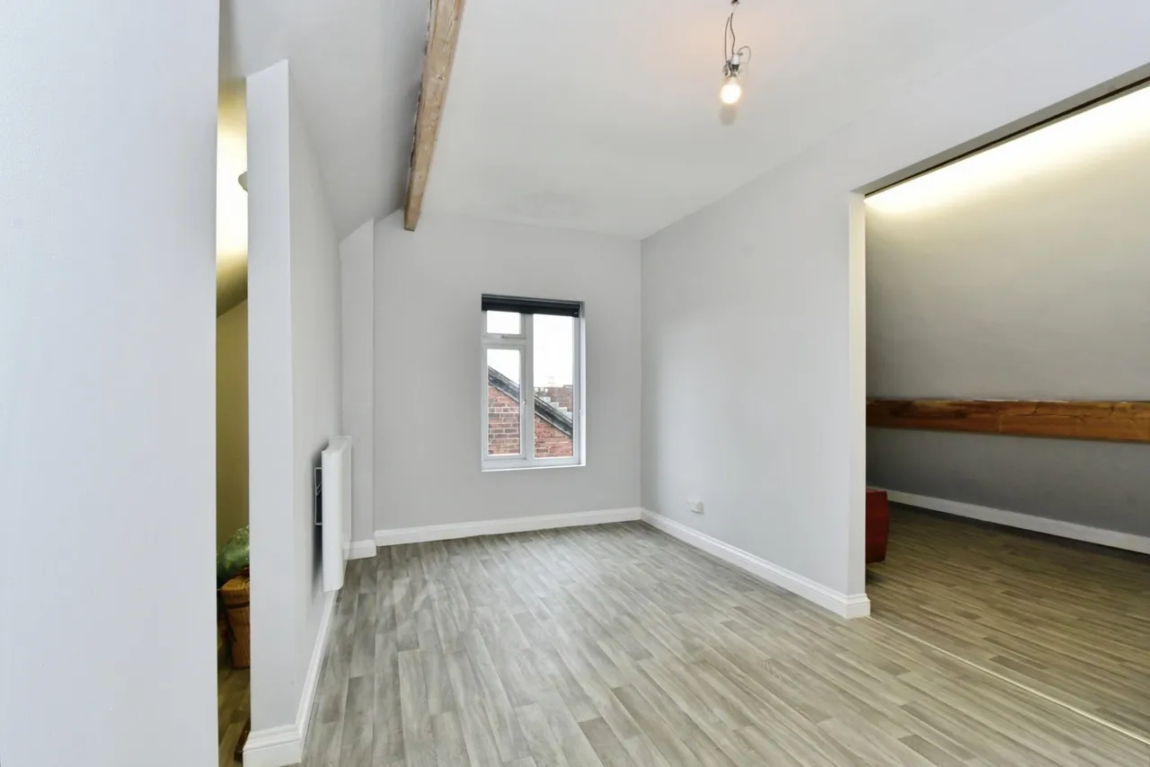 Handsworth Road, Sheffield, South Yorkshire, S9, photo 7