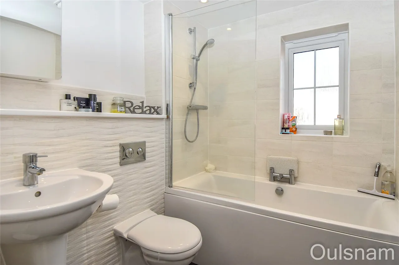 Kingcup Close, Catshill, Bromsgrove, Worcestershire, B61 0GH, photo 8