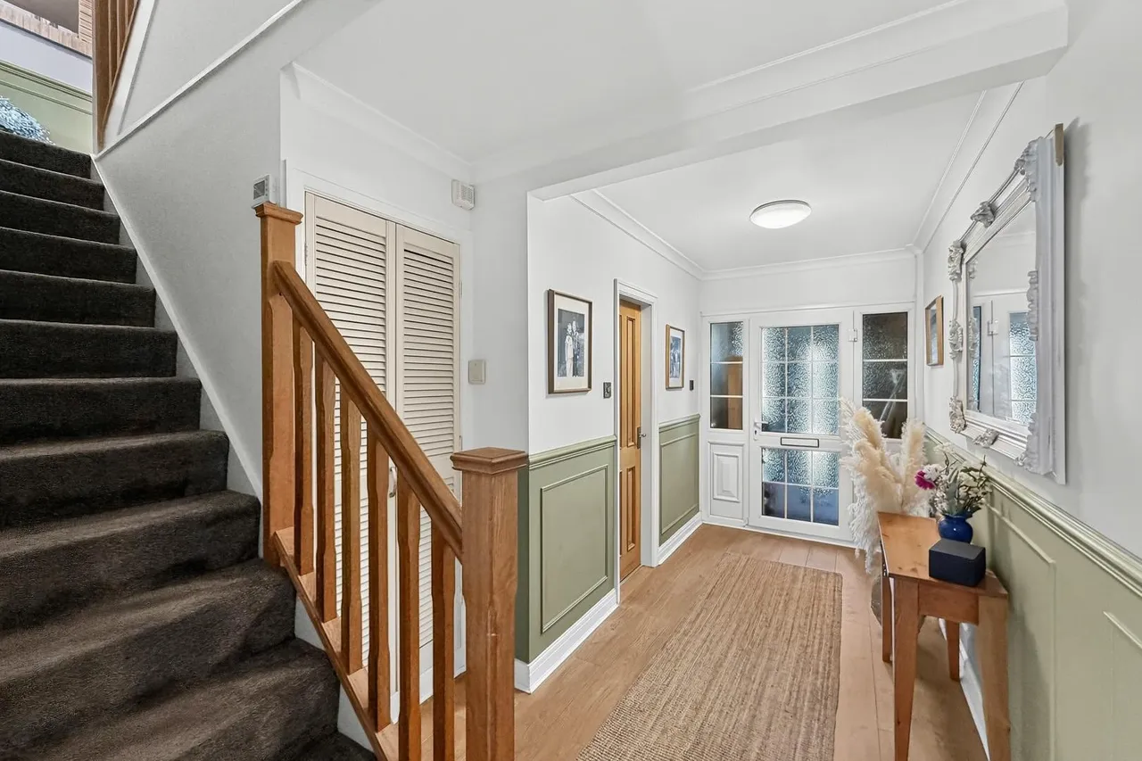 Ashwood Bowdon, Altrincham WA14 3DN, photo 16