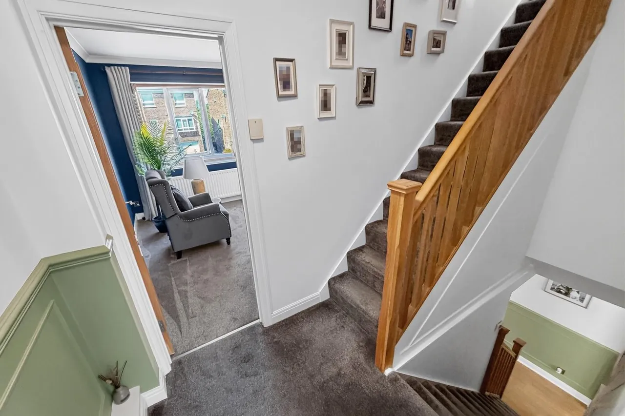 Ashwood Bowdon, Altrincham WA14 3DN, photo 17
